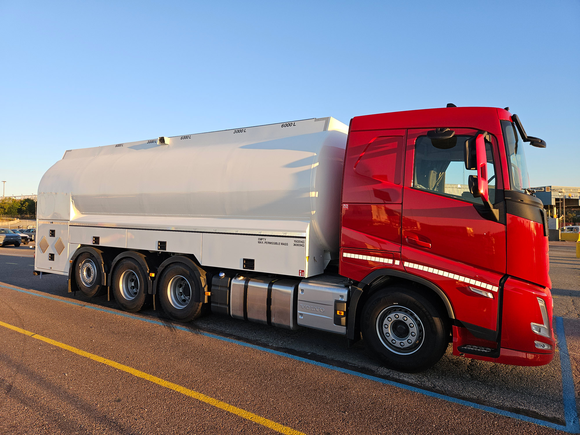 En tankbil från LAG Sverige